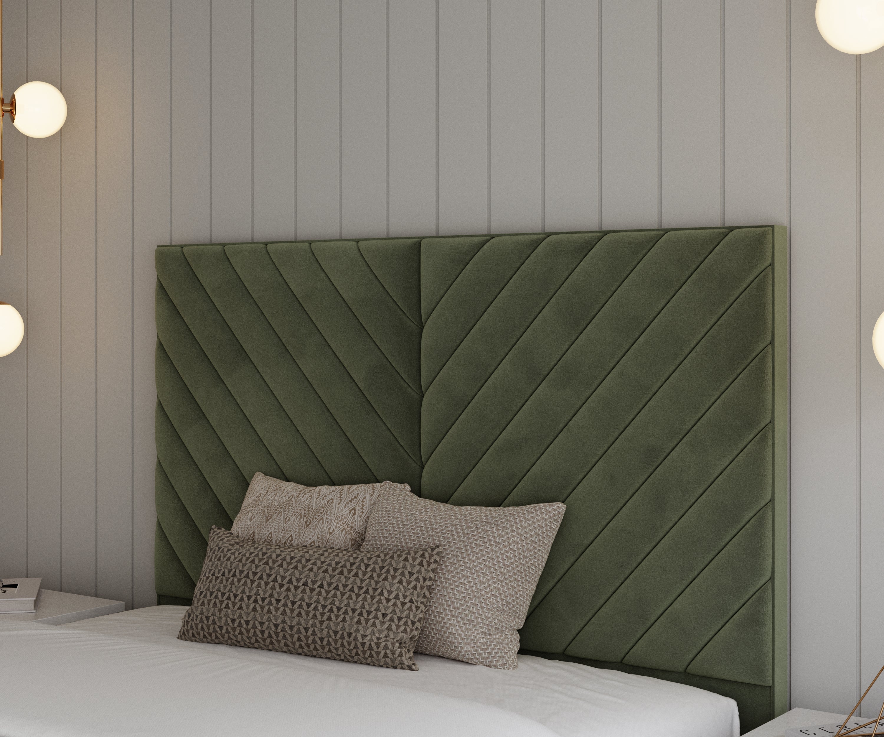 Mona Lisa Upholstered Bed