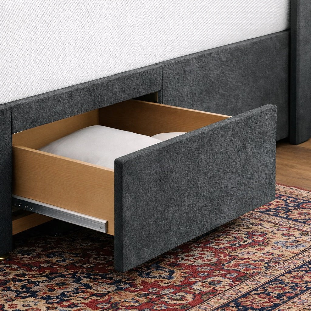 Rome Wingback With Footboard